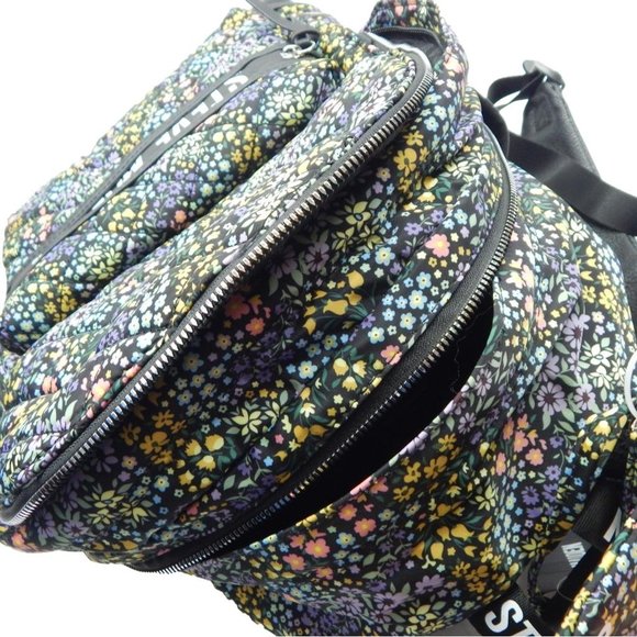 Steve Madden 5 Pocket Women's Backpack With Free S - Picture 12 of 14